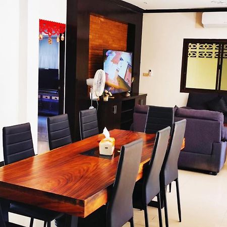 Thai Family Rawai Swimming Pool Villa Hotel Εξωτερικό φωτογραφία